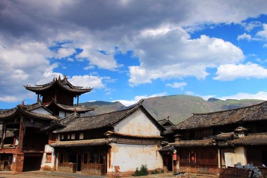 沙溪古鎮(zhèn) 感受十年前麗江的靜謐_新浪旅游_新浪網(wǎng)